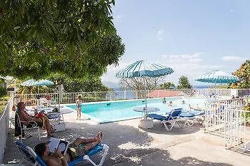 Skysuite Beachfront Montego Bay Club 0*,  Jamaika